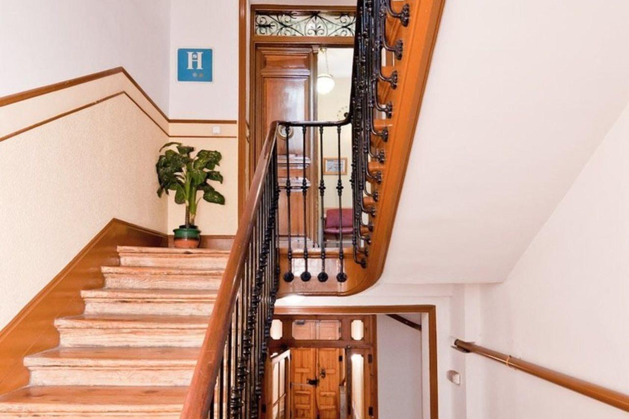 Hostal Las Cortes 마드리드 외부 사진